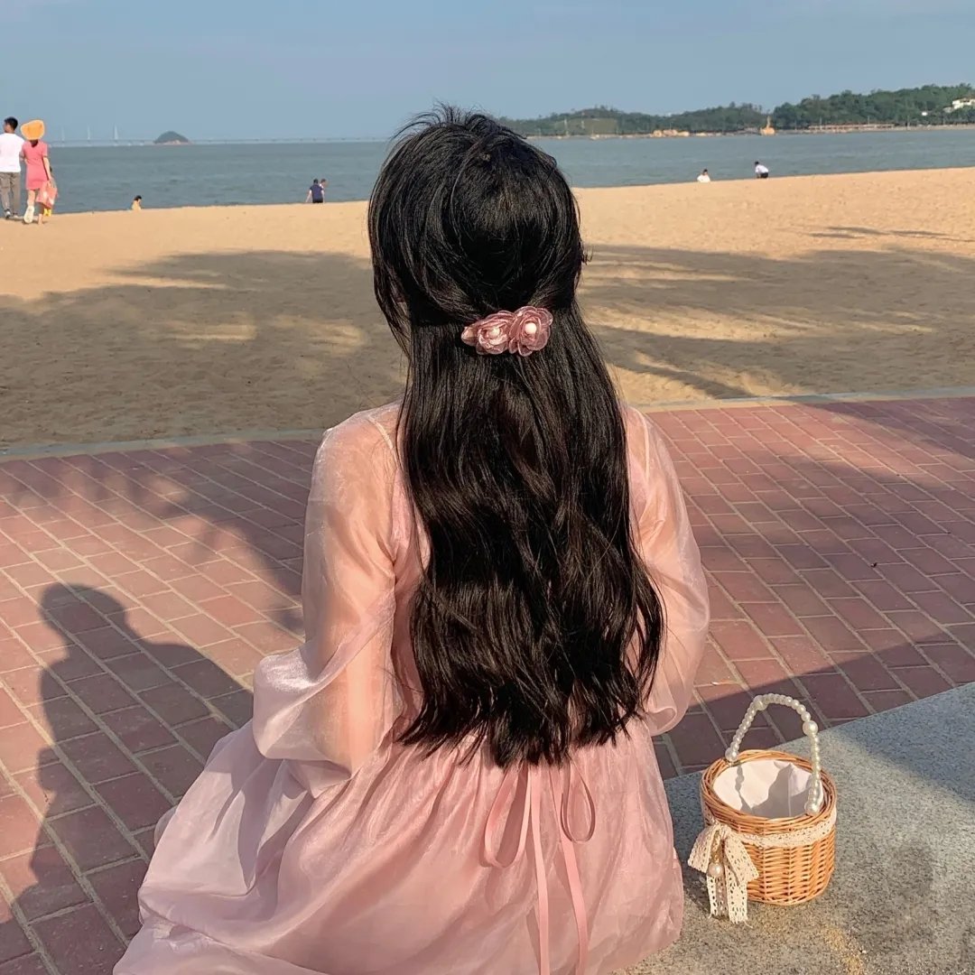 疯女十八年 封面